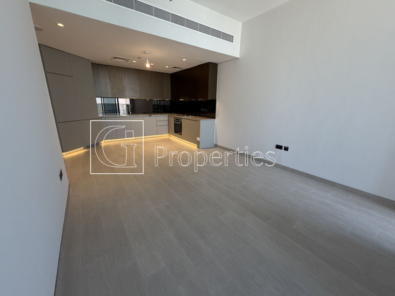 High Floor | Vacant | Open Kitchen | Brand New - 1