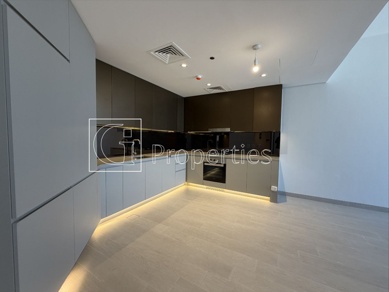 High Floor | Vacant | Open Kitchen | Brand New - 4