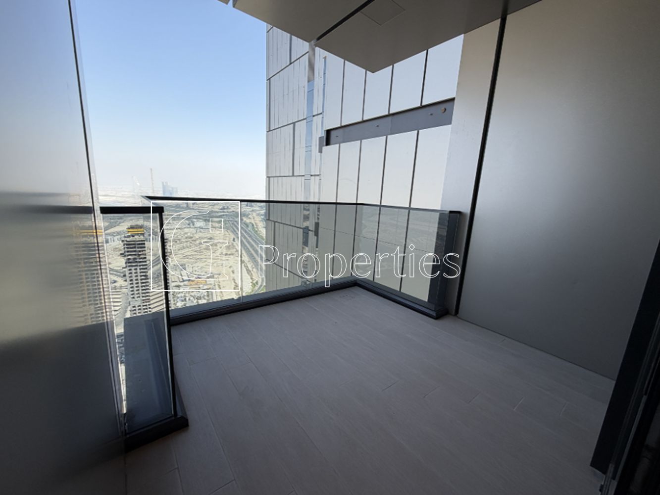 High Floor | Vacant | Open Kitchen | Brand New - 6