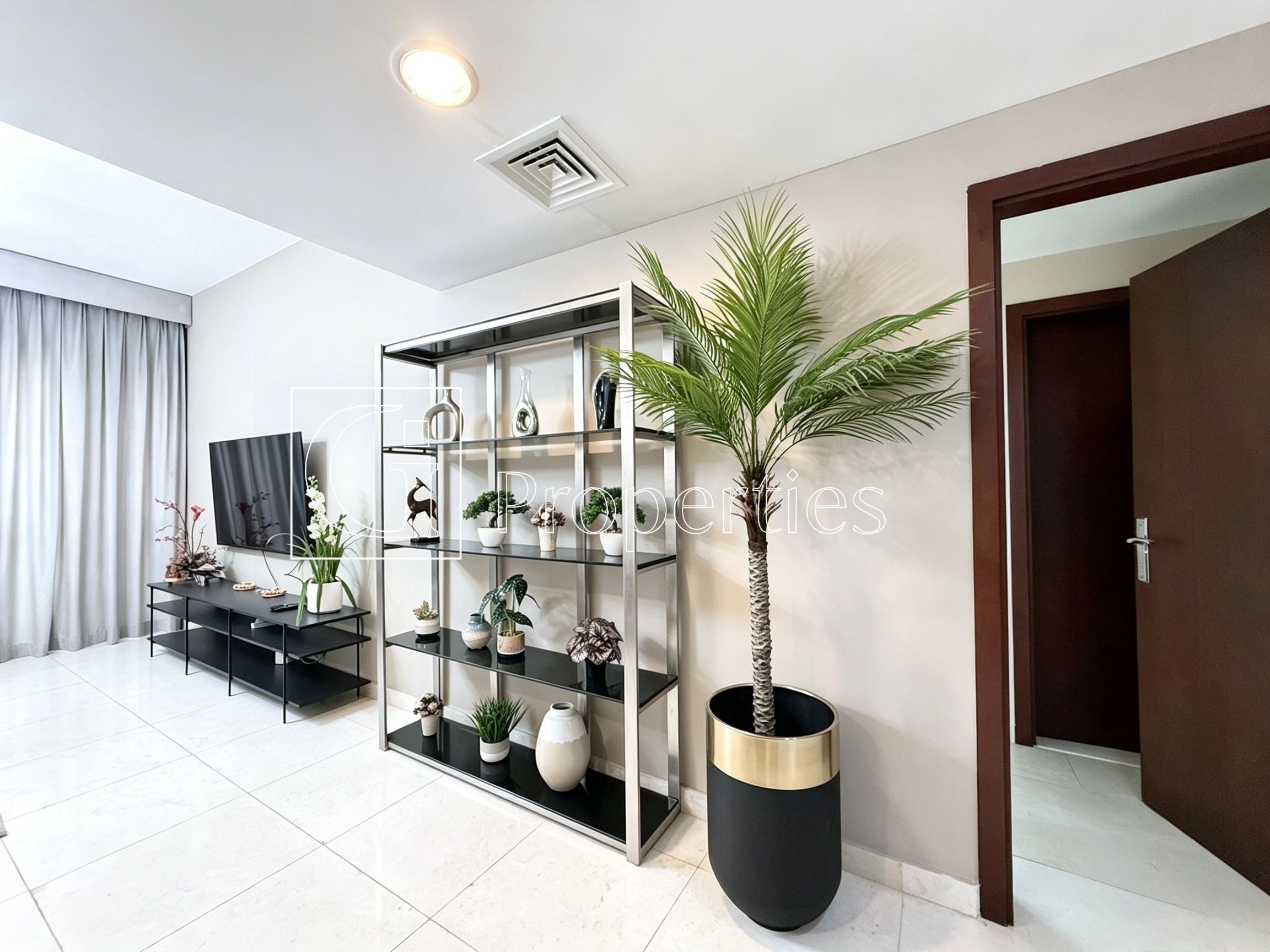 Vacant | High-Floor | Open View - 4