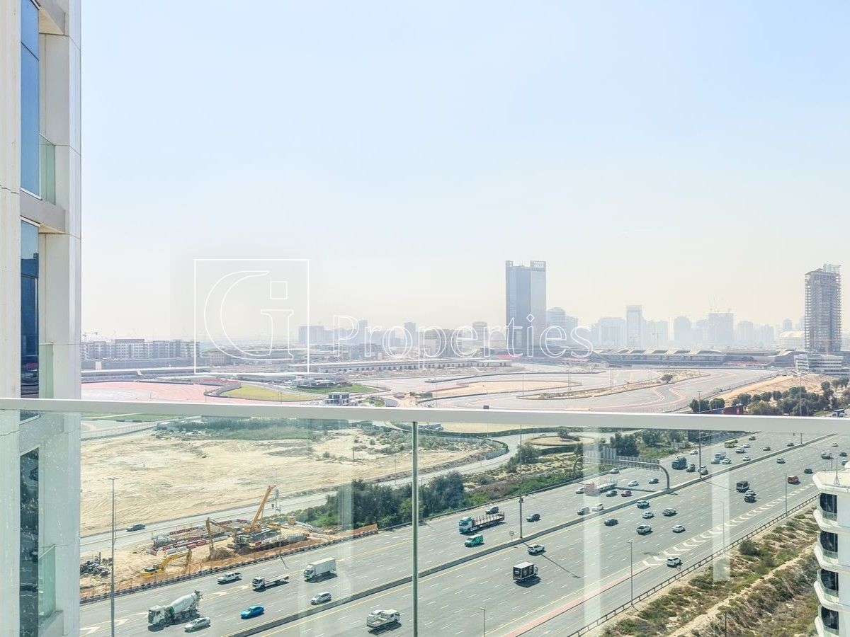 Brand New | Fully Furnished | Skyline View - 11