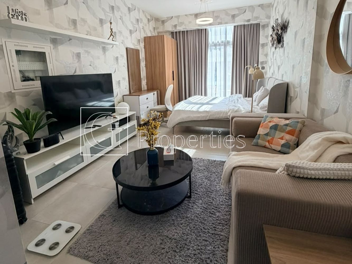 Fully Furnished Studio | Prime Location - 1
