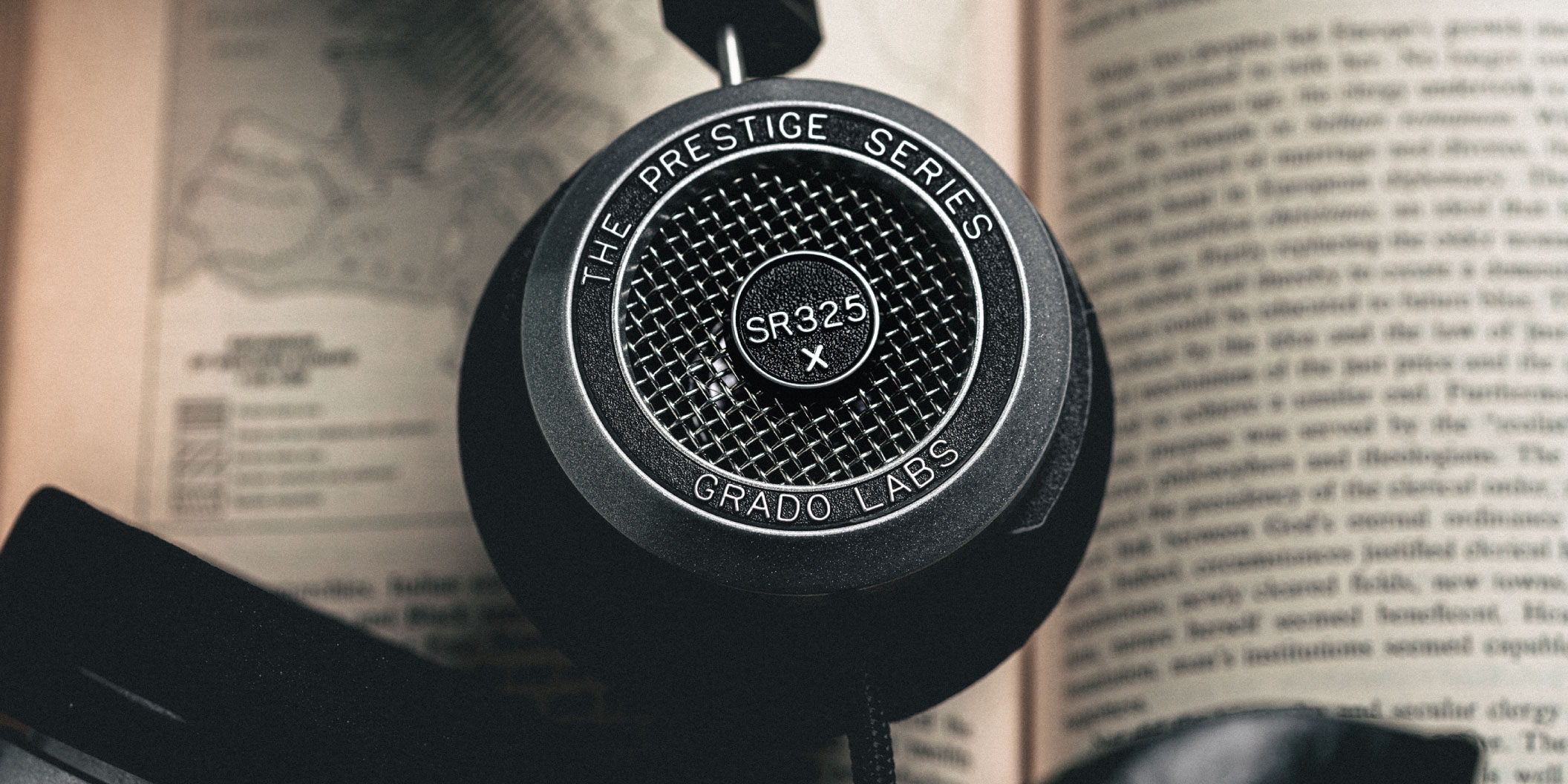 Grado Labs SR225x Headphones_1.jpeg