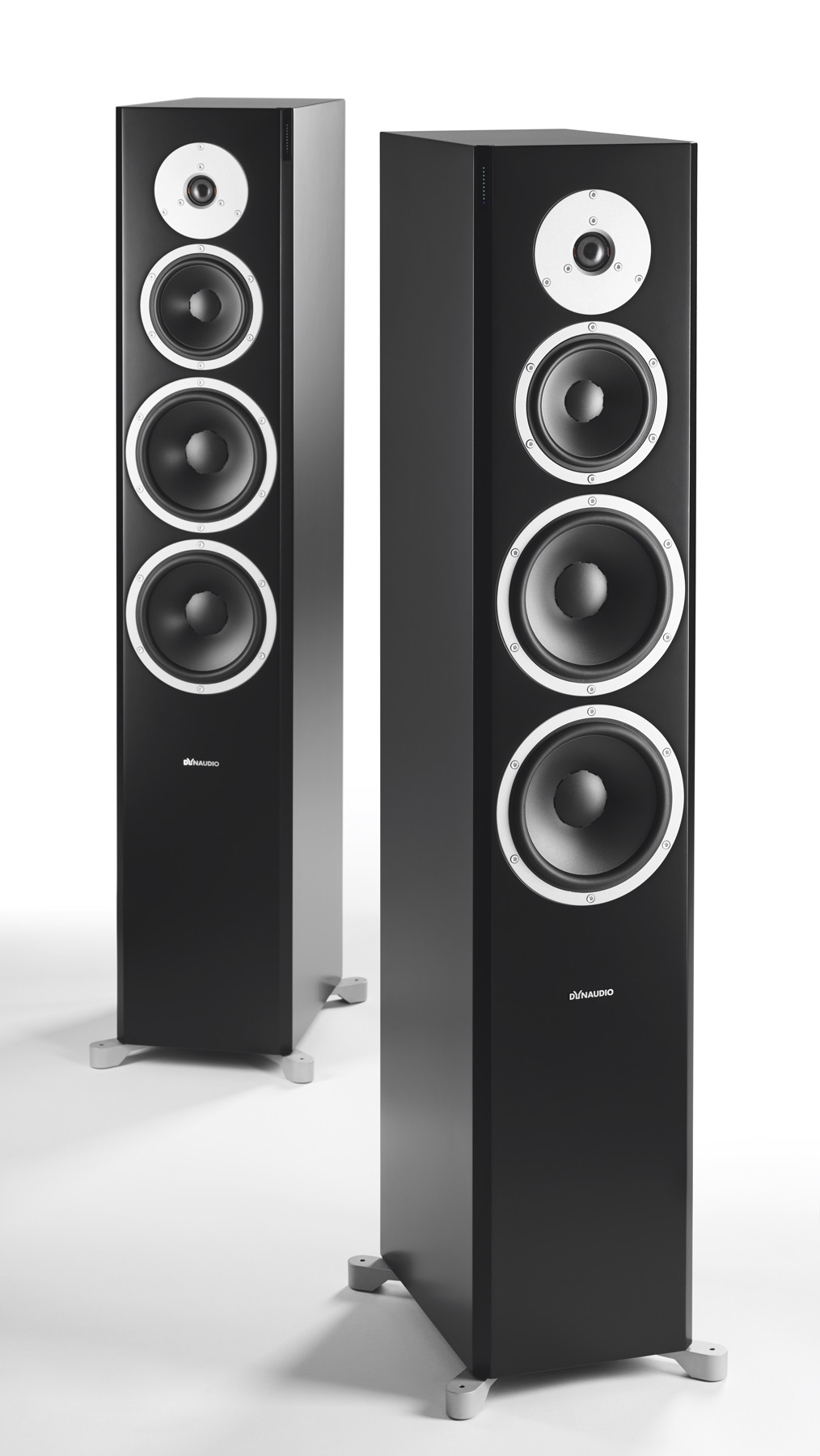 DYNAUDIO Focus 600 XD  Enceinte Active (La Paire)