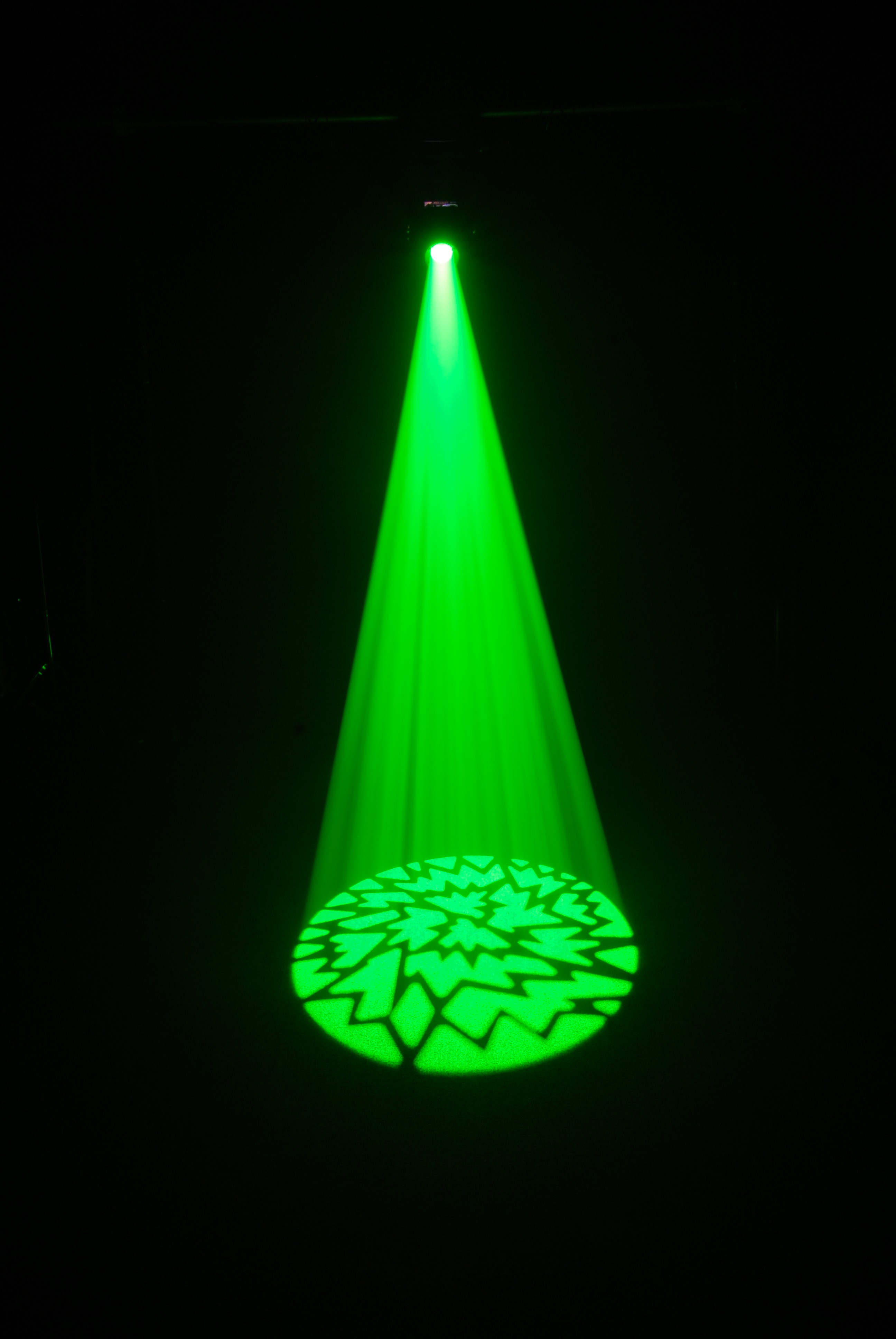 CHAUVET Rogue™ R Lyre Spot LED 240W  