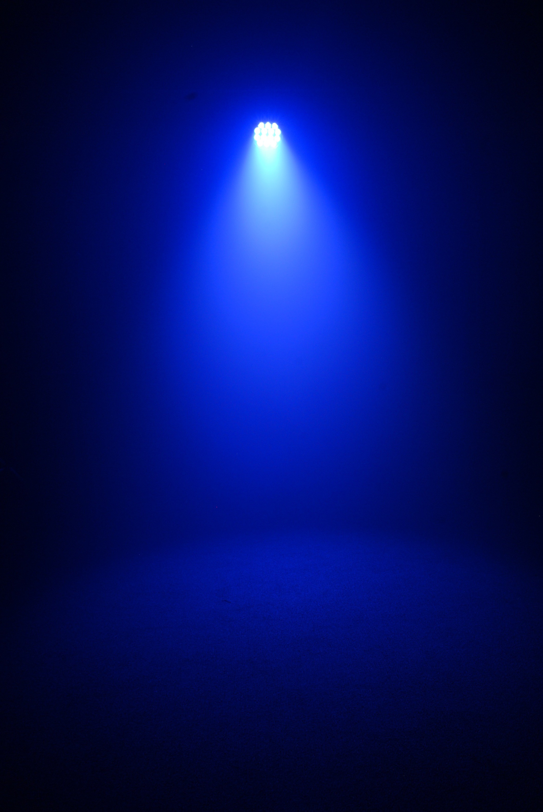 CHAUVET COLORado™ 2-Quad Zoom Tour RGBW 14x15W