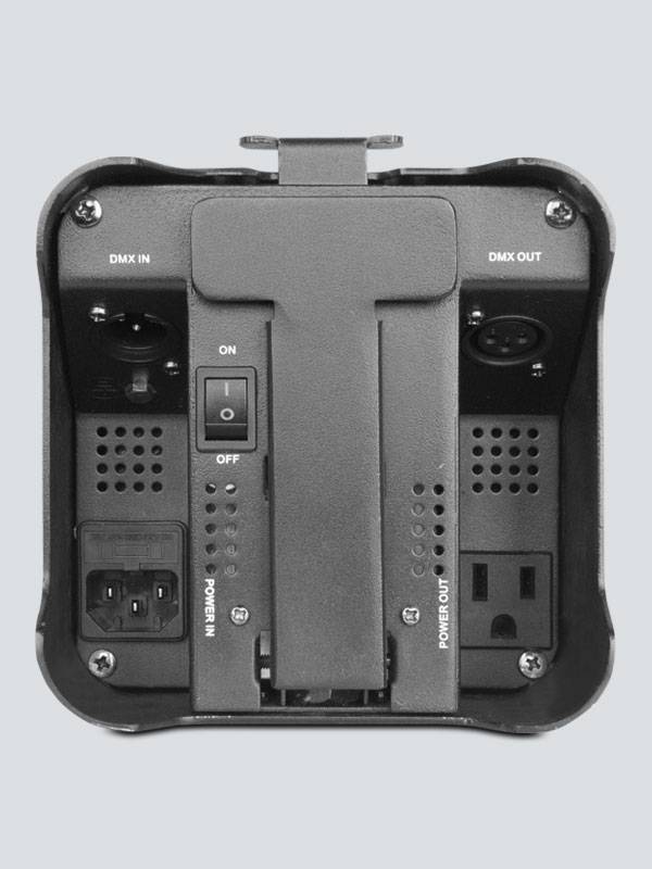 CHAUVET FREEDOM FLEX H4 IP X6 Pack de 6 Projecteurs sur Batterie RGBWA+UV de 4 x 10 Watts IP54 (En Flightcase)