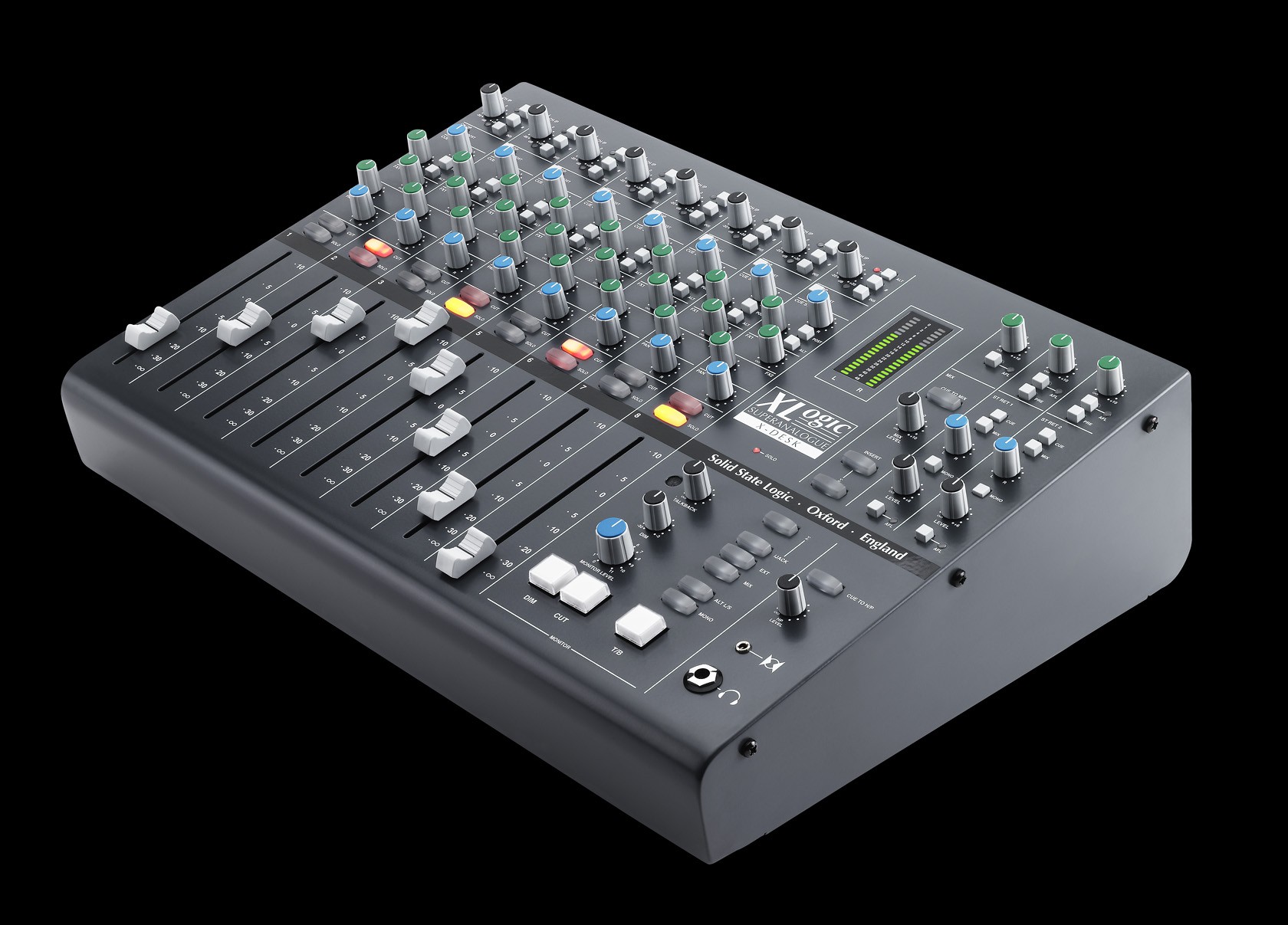 SSL X-Desk - Mixer SuperAnalogue™ 8 voies, 20 entrées