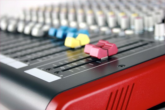 Allen & Heath ZED-16FX Console de Mixage 10 Entrées
