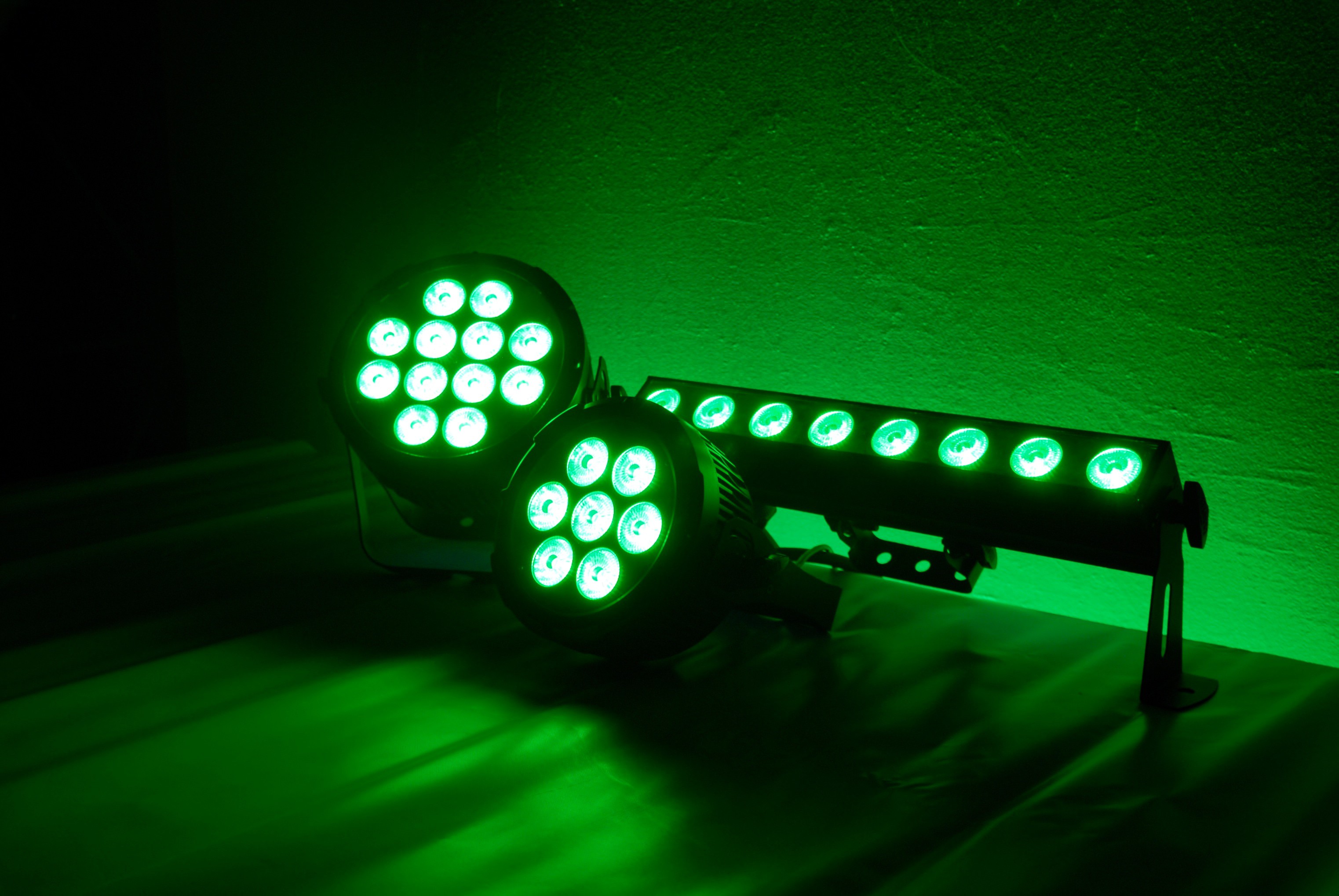 CHAUVET COLORdash™ Par-Hex RGBAW+UV 7x10W