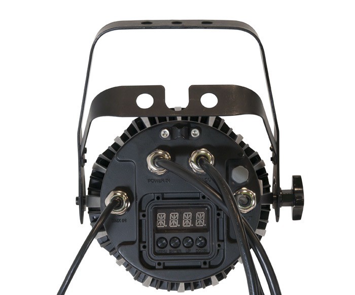 CHAUVET COLORado™ 1-Tri IP LED RGB 14x3W