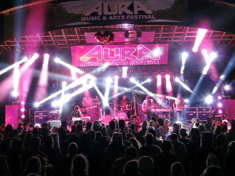 CHAUVET COLORado™ 1-Tri IP LED RGB 14x3W