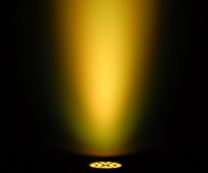 CHAUVET COLORdash™ Par-Quad RGBA 18x7W