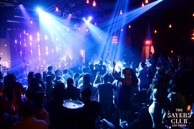 CHAUVET Rogue™ R1 Lyre Spot LED 140W  