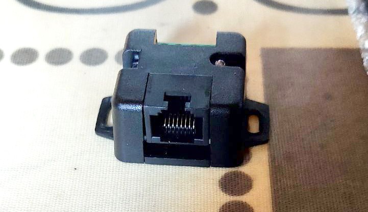 STARWAY E-BOARD SLIM 512 Boitier de Gestion DMX lié au Logiciel E-Soft