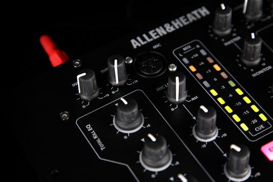 Allen & Heath Xone 23