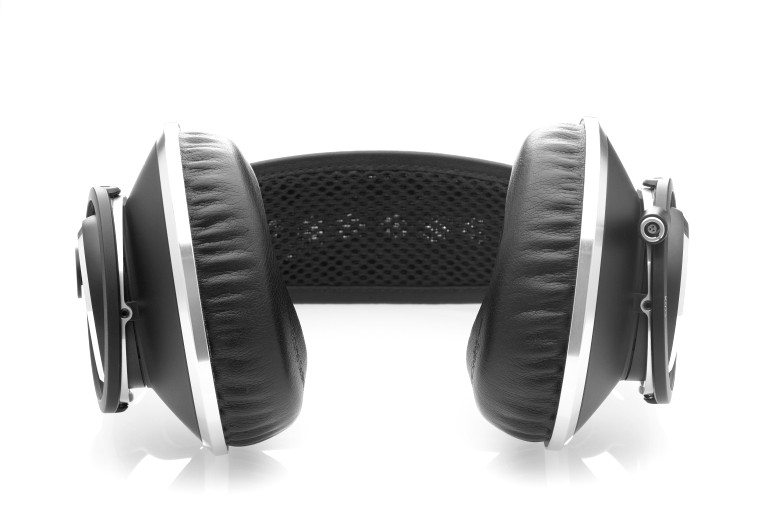 AKG K872 Casque Fermé de Référence 36 Ohms  