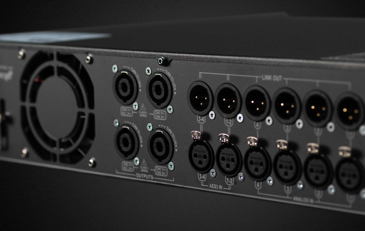 VOID Bias Q3 Amplificateur Numérique de Puissance DSP 4 x 2000 Watts (4Ω)