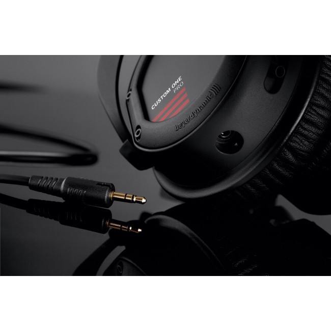 BEYER Custom One Pro Plus Casque Fermé 