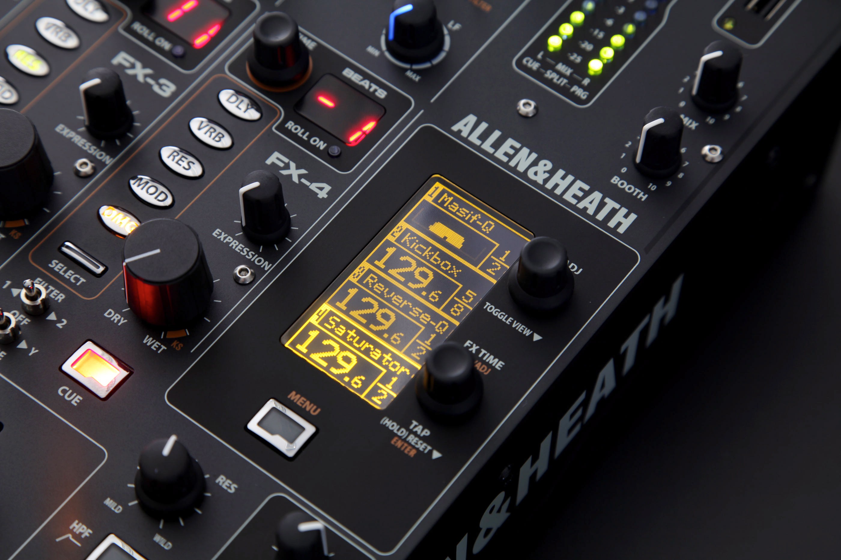 Allen & Heath Xone DB4 Digital Fx DJ Mixer