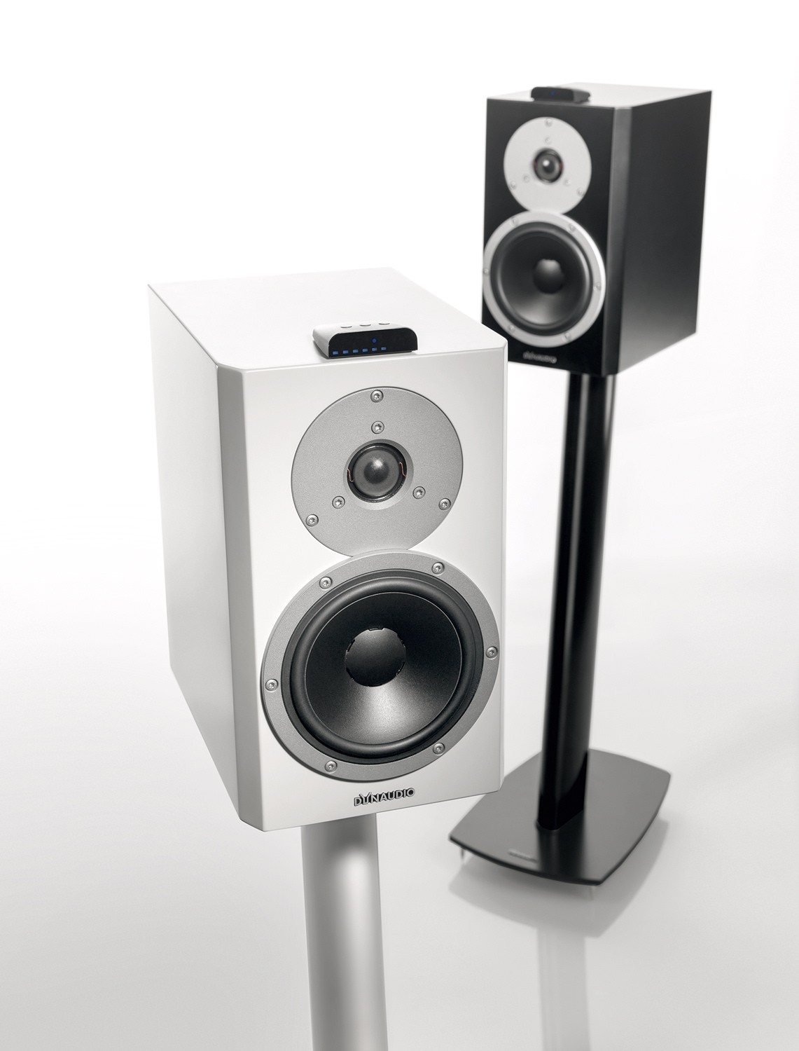 DYNAUDIO XEO 4  Enceinte Sans Fil Compacte (La Paire)
