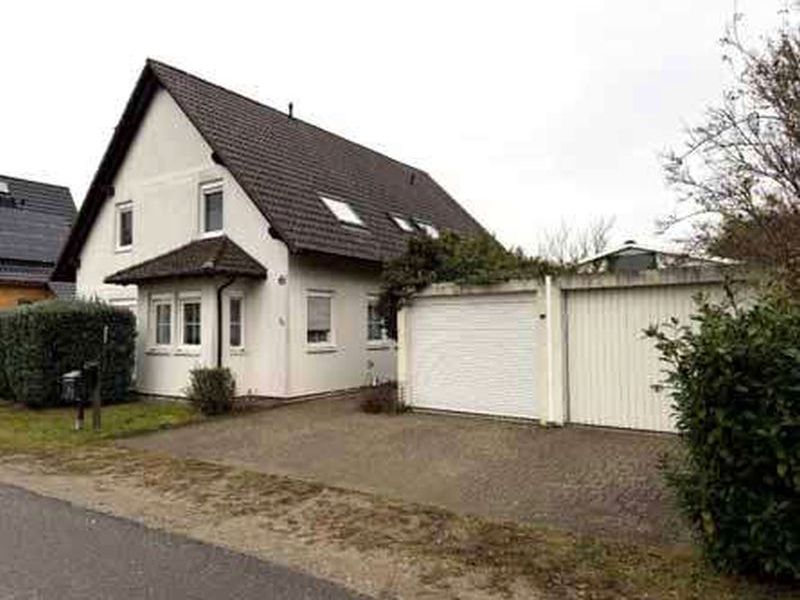 Sonstiges — Zweifamilienhaus in Münchehofe