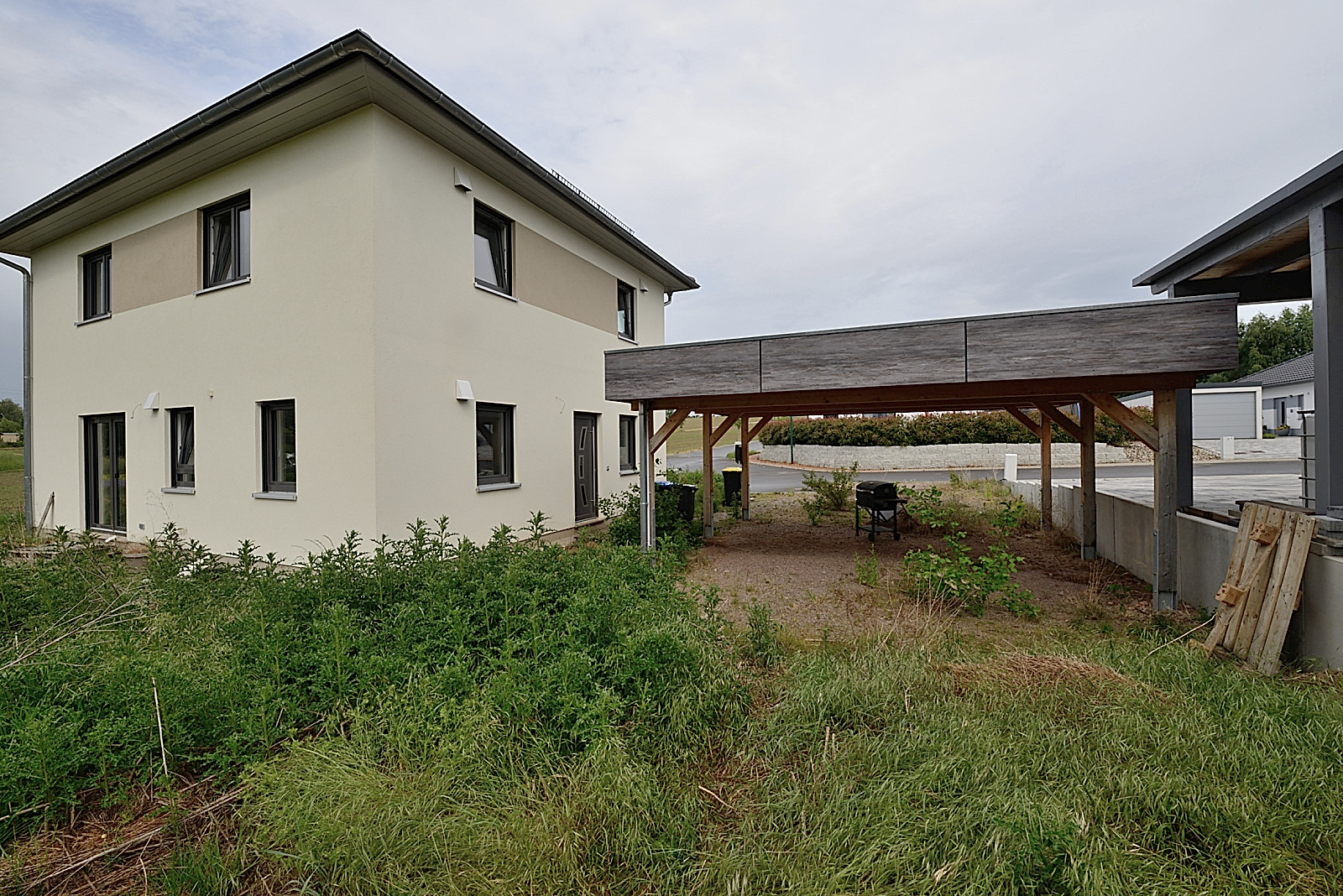 Sonstiges — Einfamilienhaus in Chemnitz
