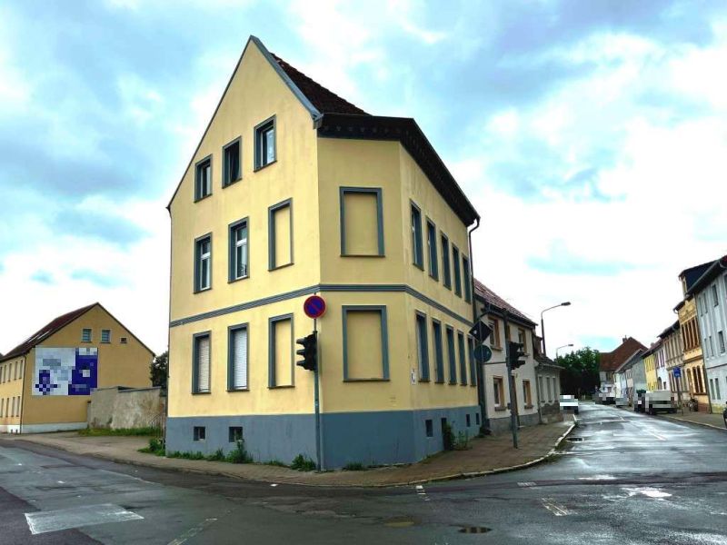 Sonstiges — Mehrfamilienhaus in Schönebeck (Elbe)