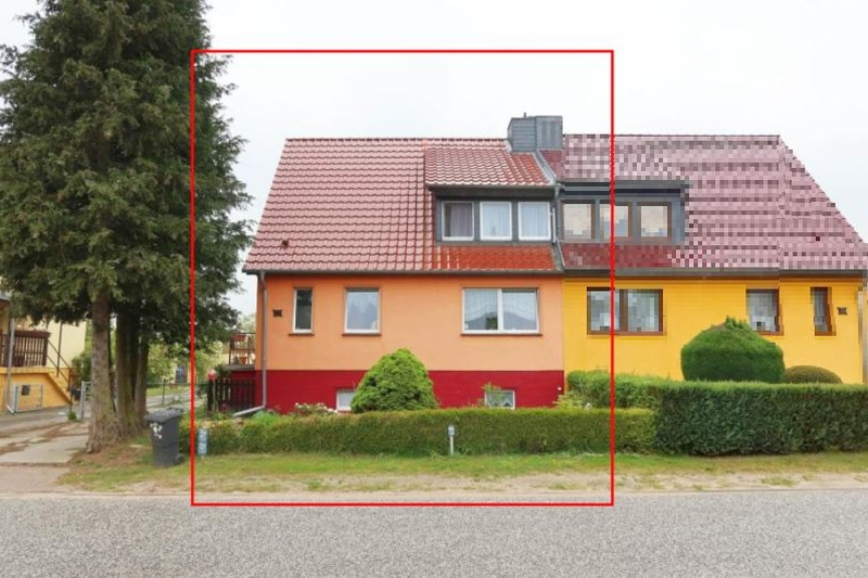 Sonstiges — Doppelhaushälfte in Lassan