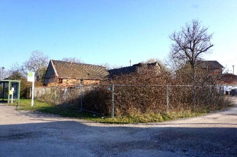 Sonstiges — Einfamilienhaus in Angern