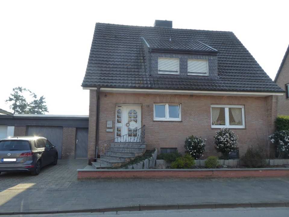 Sonstiges — Einfamilienhaus in Willich