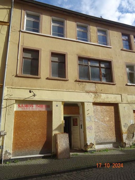 Außenansicht vorne — Wohn-/Geschäftshaus in Eisleben, Glockenstraße 2