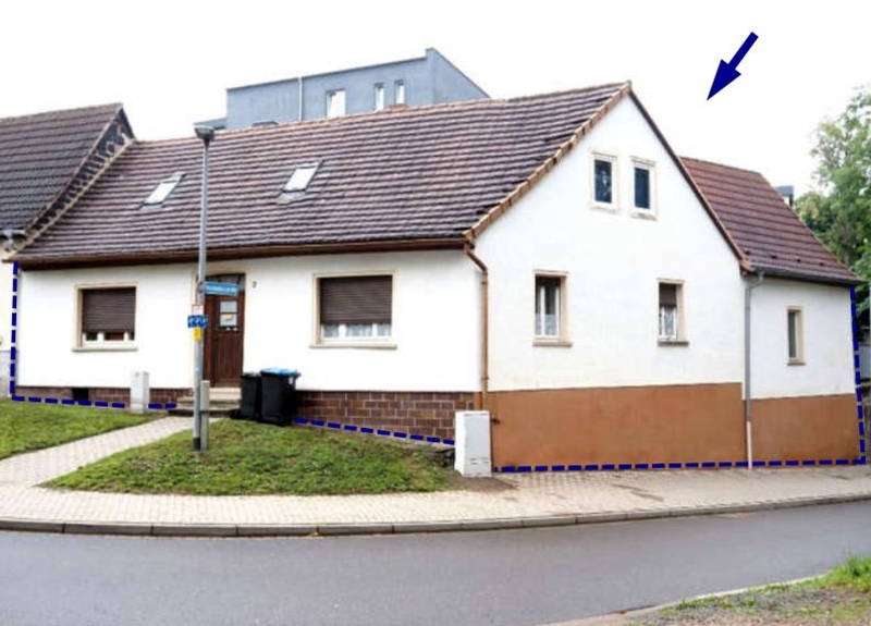 Außenansicht vorne — Doppelhaushälfte in Eisleben, St.-Jakobi-Str. 2