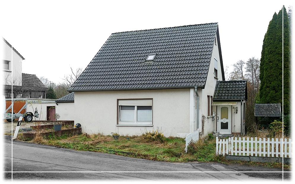 Außenansicht vorne — Einfamilienhaus in Bad Oeynhausen, Am Hellberge 3