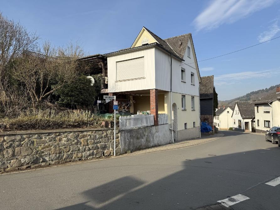 Seitenansicht — Sonstiges in Bischoffen, Bahnhofstraße 16