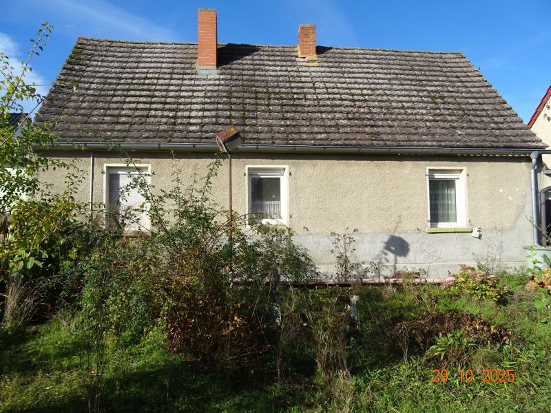 Außenansicht vorne — Einfamilienhaus in Bördeland, Kirchhofstraße 9