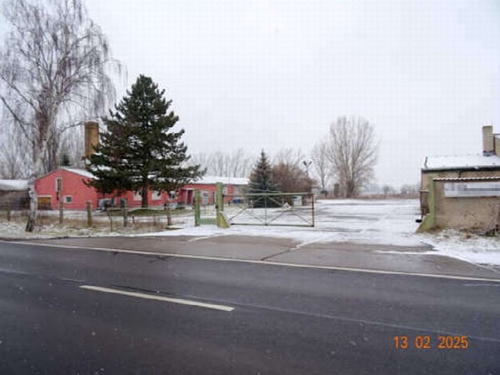 Eingang — Gewerblich genutztes Grundstück in Calbe, Schwarzer Friedensstraße 28