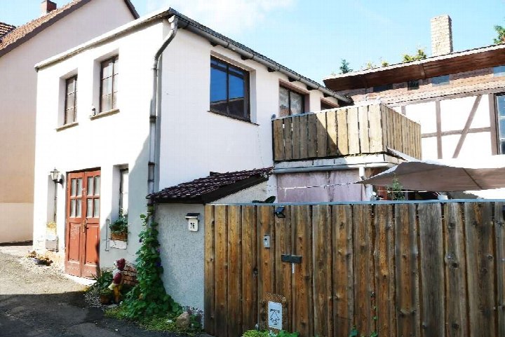 Seitenansicht — Garage in Brücken-Hackpfüffel, Riethnordhäuser Straße 76