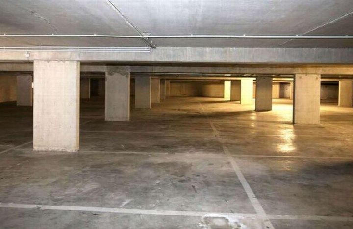Garage/Stellplatz — Kfz-Stellplatz (Tiefgarage) in Eislingen, Leibnizstr. 8