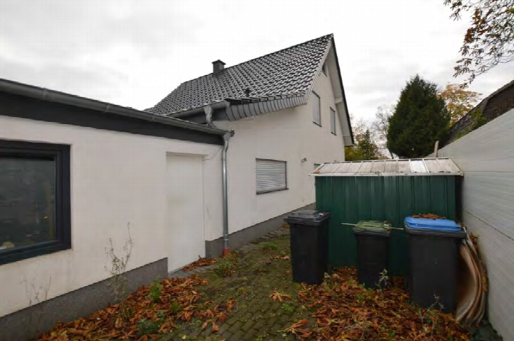 Außenansicht hinten — Einfamilienhaus in Werl, Grünsandsteinweg 13