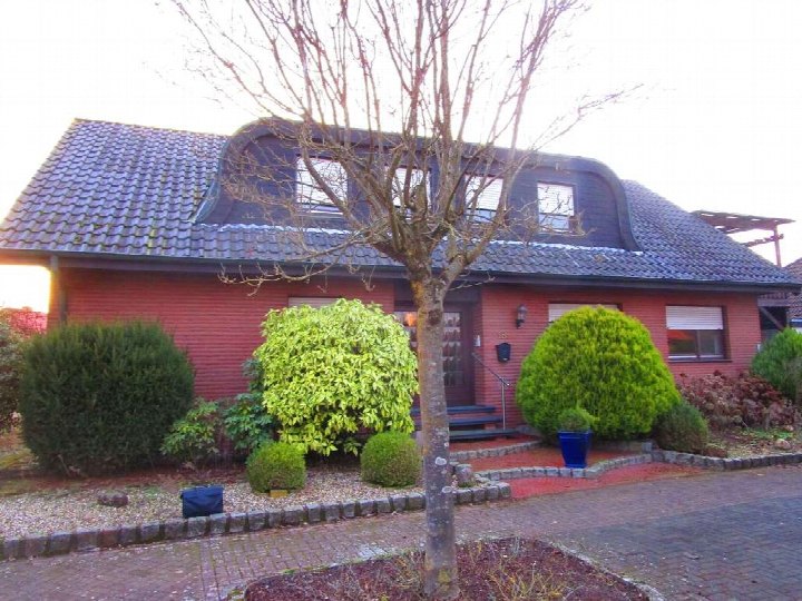 Außenansicht vorne — Einfamilienhaus in Ahausaus datenschutzrechtlichen Gründen, Kolpingstraße 18