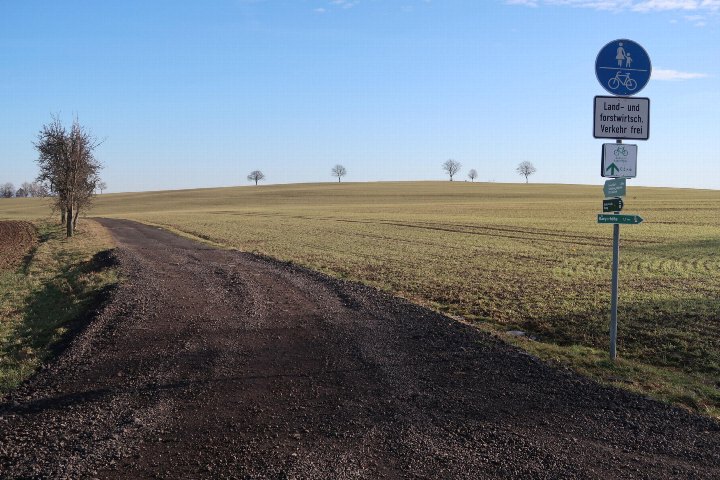Textseite — Land- und forstwirtschaftlich genutztes Grundstück in Klipphausen