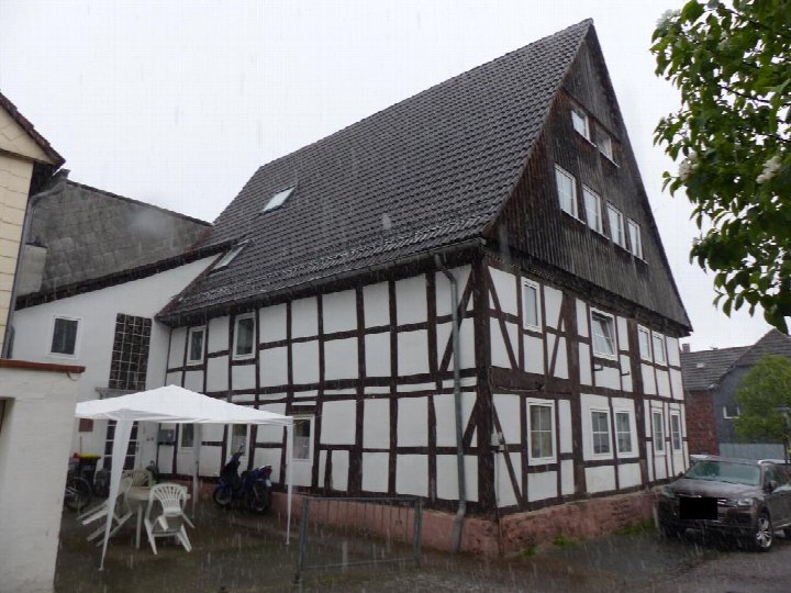 Textseite — Doppelhaushälfte in Stadtoldendorf