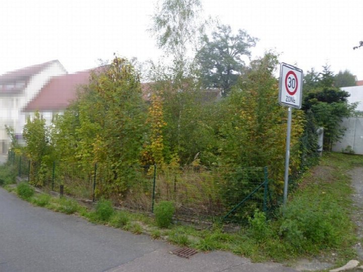 Sonstiges — Unbebautes Grundstück in Zeitz