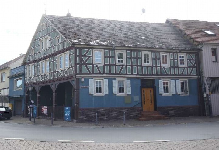 Außenansicht vorne — Wohn-/Geschäftshaus in Fränkisch-Crumbach, Rodensteiner Straße 2