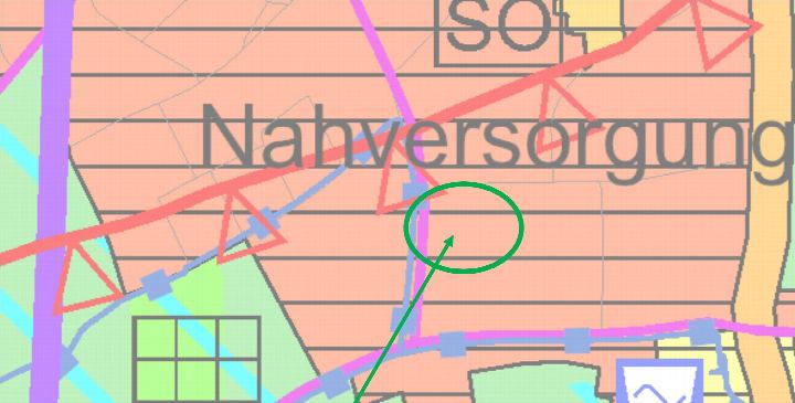 Flurkarte mit Grundstücksabgrenzungen und Infrastrukturlinien, darunter die Beschriftung 'Nahversorgung', im Kontext des Grundstücks Schützenhüttenweg 79, Frankfurt am Main