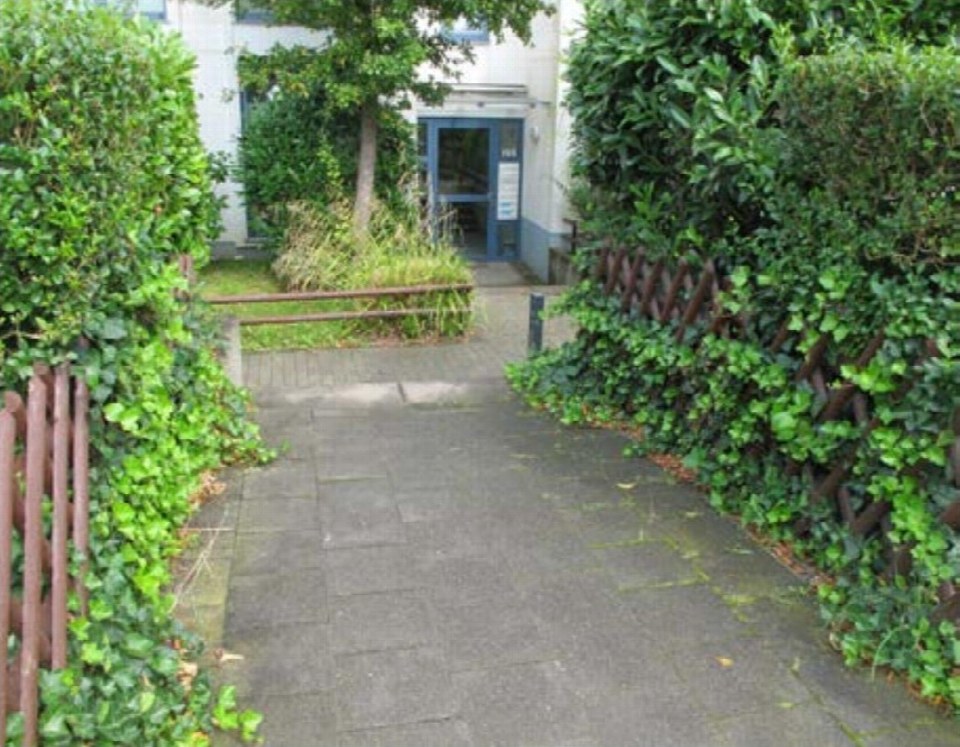 Sonstiges — Eigentumswohnung in Lohausen