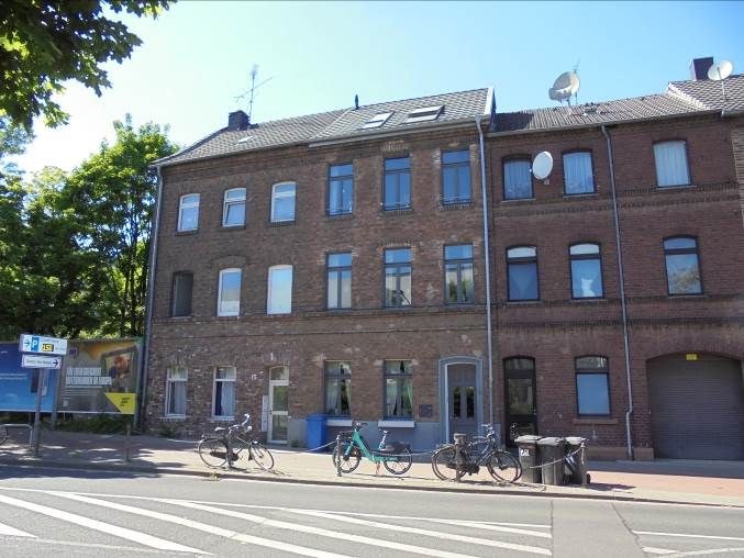 Außenansicht vorne — Unbekannt in Neuss, 41460 Neuss, Selikumer Straße 13