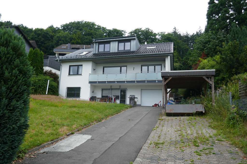 Außenansicht vorne — Eigentumswohnung in Overath zum Wertermittlungsstichtag, Kapellenstr. 24