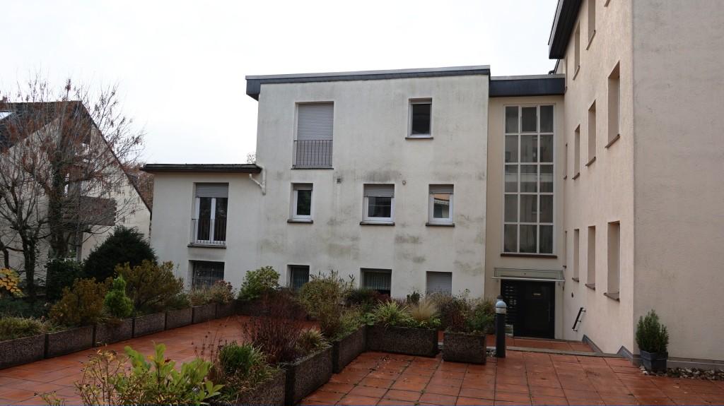 Eingang — Eigentumswohnung (5 Zimmer oder mehr) in Gevelsberg, Körnerstraße 49, 51